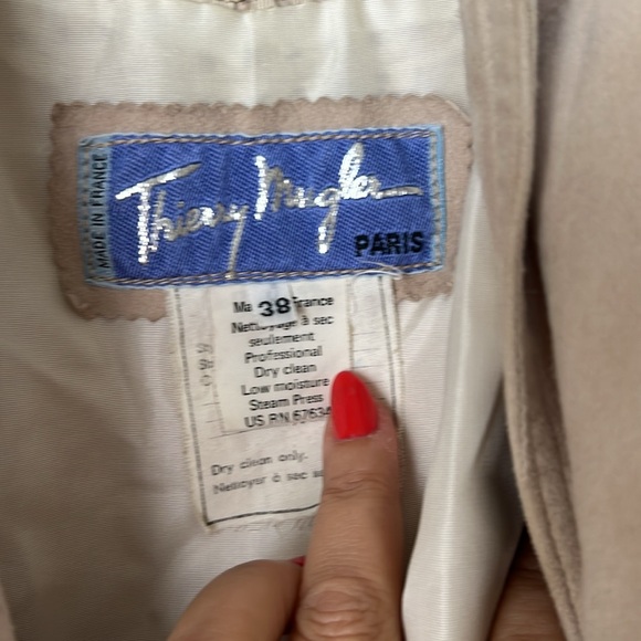 THIERRY MUGLER 💄 Vintage 80’s Suede Skirt suit Sz 38 - Picture 4 of 12